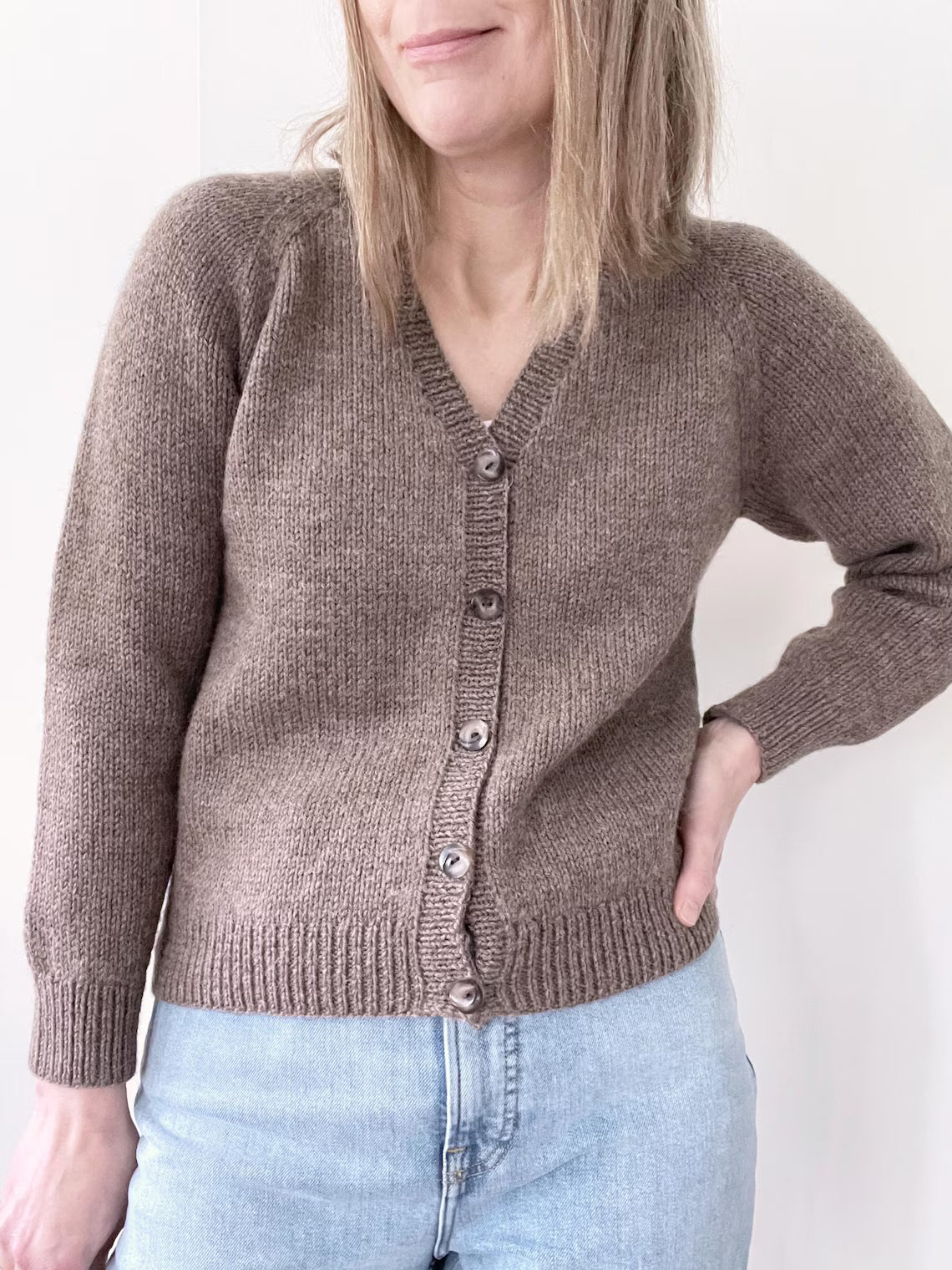 Basic V-Neck Cardigan Knitting Pattern