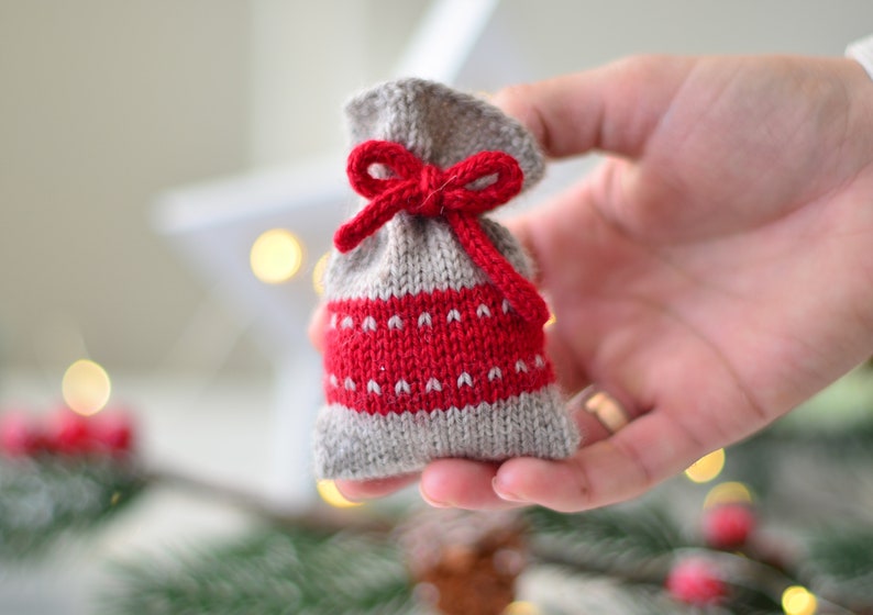 Christmas Mini Bag Knitting Pattern