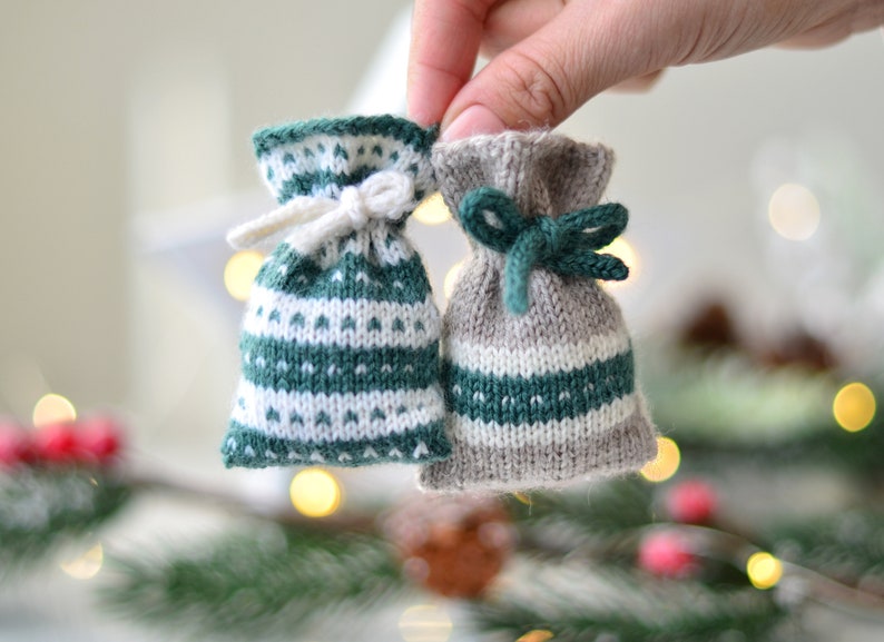 Christmas Mini Bag Knitting Pattern