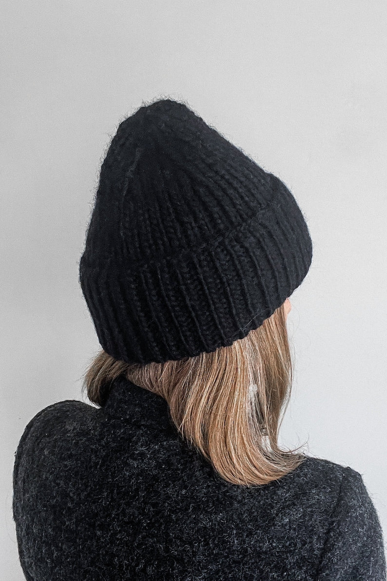 Single Rib Beanie Knitting Pattern