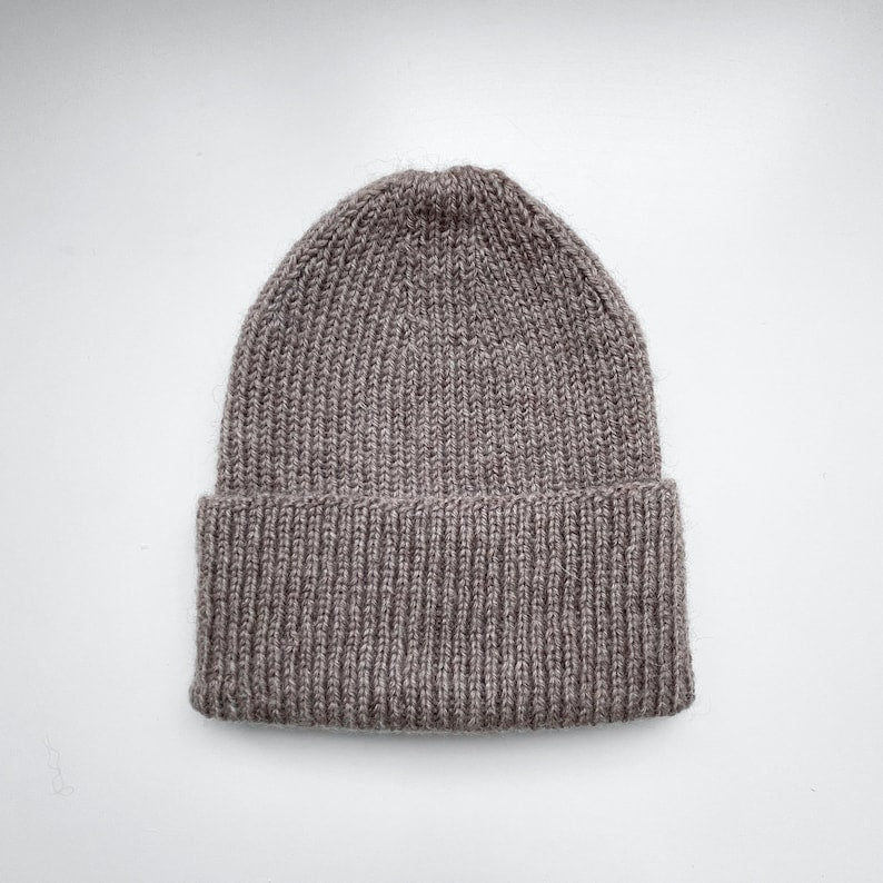 Single Rib Beanie Knitting Pattern