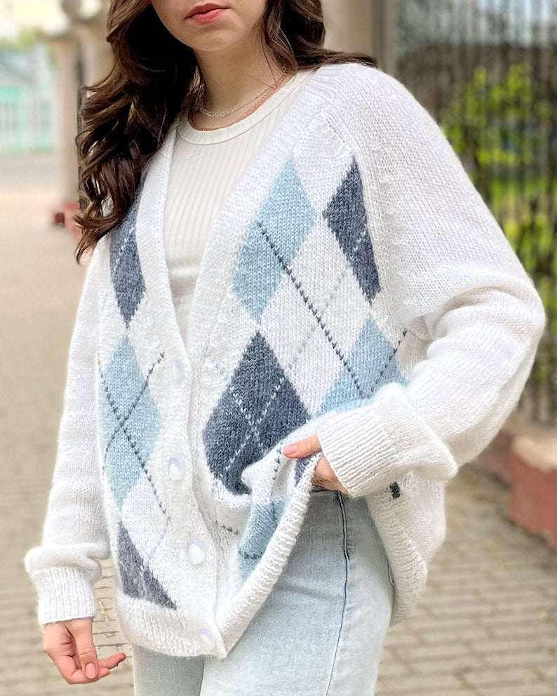 Raglan Sleeve Cardigan Knitting Pattern