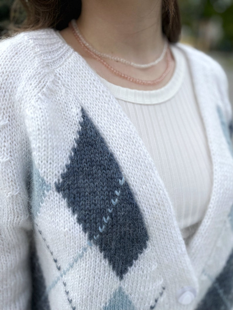 Raglan Sleeve Cardigan Knitting Pattern