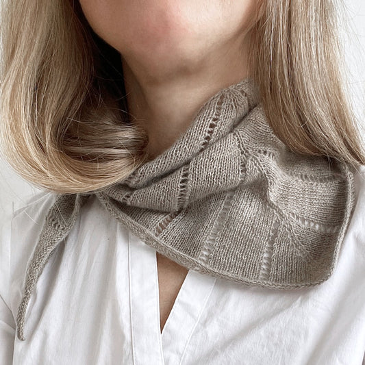 Simple Mini Shawl Knitting Pattern