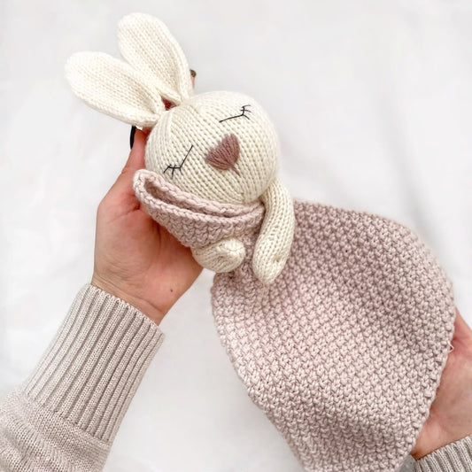 Bunny Comforter Knitting Pattern