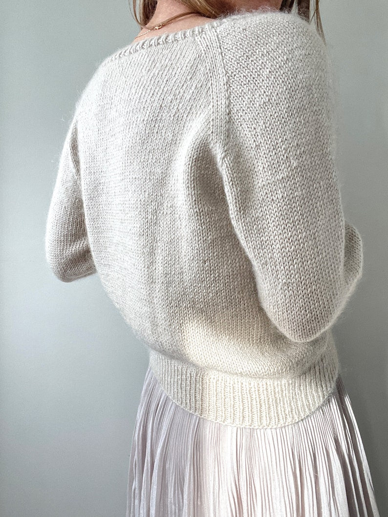 V-Neck Pullover Knitting Pattern