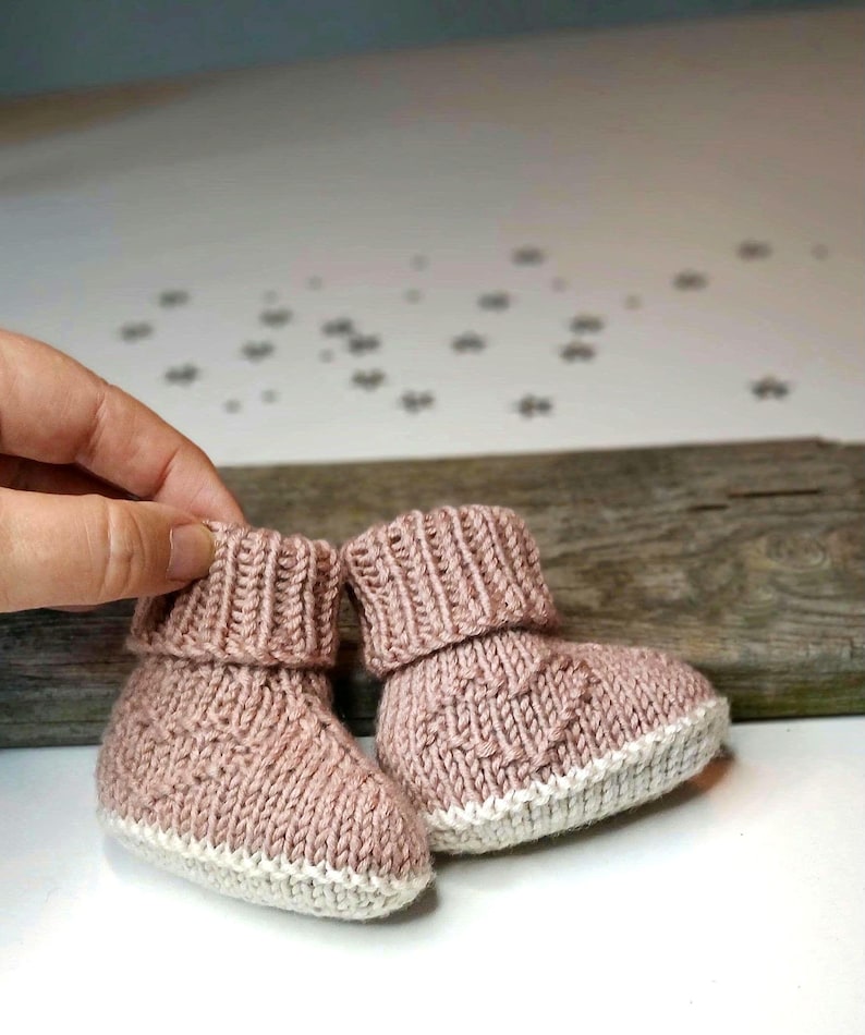 Baby Booties Knitting Pattern