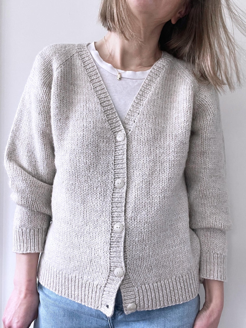 V-Neck Cardigan Knitting Pattern