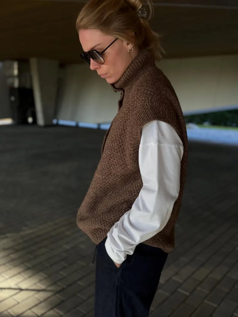 High Collar Vest Knitting Pattern