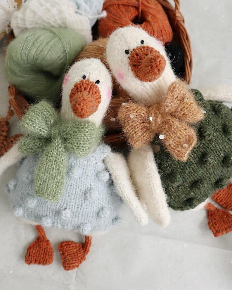Goose Toy Knitting Pattern