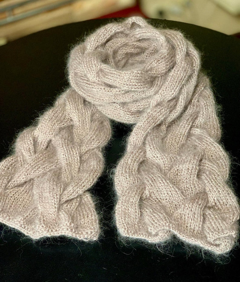 Chunky Cable Scarf Knitting Pattern