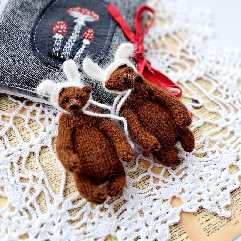 Mini Polar Bear Knitting Pattern