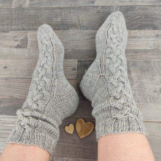 Beginner Friendly Socks Knitting Pattern