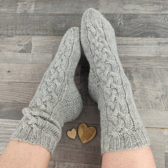 Beginner Friendly Socks Knitting Pattern