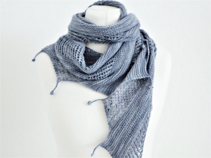 Tail Shawl  Knitting Pattern