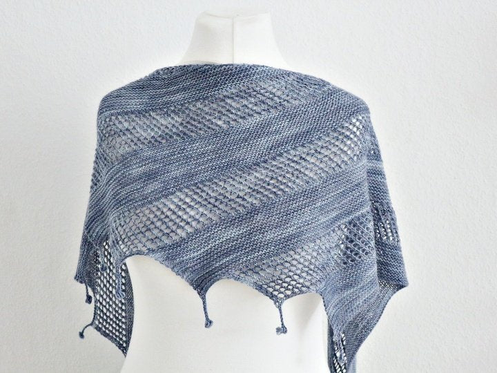 Tail Shawl  Knitting Pattern