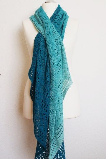 Reversible Bias Lace Wrap Knitting Pattern