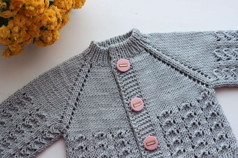 Preemie Cardigan Knitting Pattern