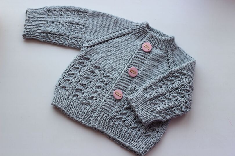 Preemie Cardigan Knitting Pattern