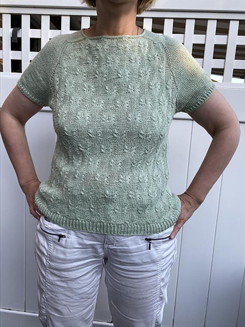 Leaf Top Knitting Pattern