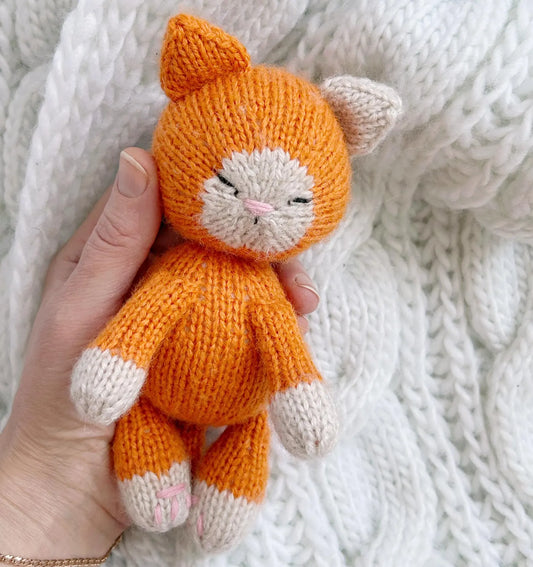 Kitten Knitting Pattern