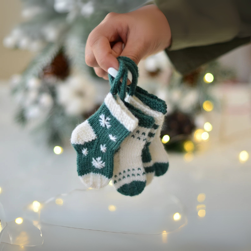 Christmas mini stocking knitting pattern